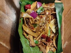 -雀舞云南菜(天津天河城购物中心店)