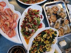 -覃记海鲜美食餐厅