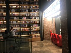 -CGV影城(滨江天街IMAX店)