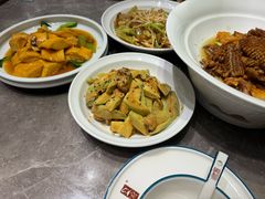 -闫府私房菜·百年鲁菜(恒隆店)