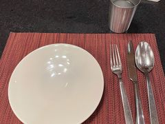 餐具摆设-WOLFGANG PUCK KITCHEN & BAR(迪士尼小镇店)