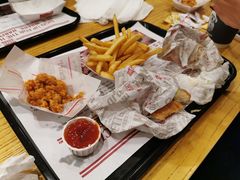 -The Habit Burger Grill 哈比特汉堡(爱琴海店)