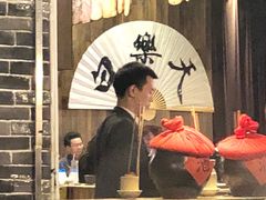 态度及其恶劣的人-白乐天毛肚火锅馆(南滨路店)