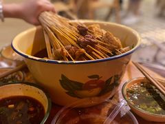 -拈签一笑黄牛肉辣卤串串