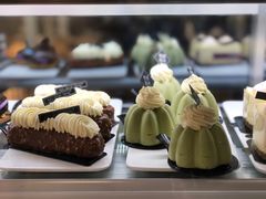 -焙丽拾光(麦凯乐直营店)