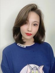 -变画·发型STUDIO