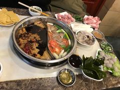 -朱氏胖子烂火锅(洪崖洞店)