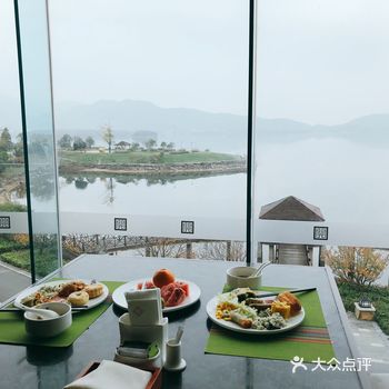 秋日醉于四明湖开元山庄