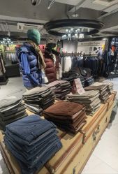 -BRANS PORO布朗斯伯勒西装高级定制·瑞璞西装(金陵店)