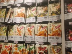-名创优品(万达广场河东店)