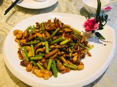 蒜苔炒香干-南方酒店·淮扬菜(回民街店)