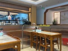 -小姜锅贴(凤凰街店)