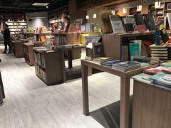-漓江书院(三祺广场店)
