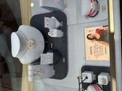 -HEFANG Jewelry何方珠宝(三里屯太古里店)