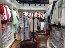 -倾城宝贝儿童摄影(浦东金谊店)