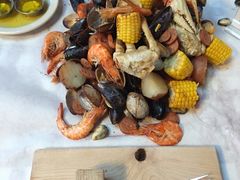 -The Crab Pot Seattle