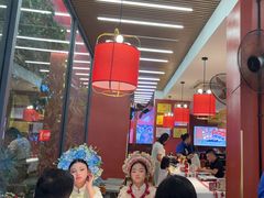 -刘姐啤酒鱼民族演艺餐厅(西街总店)