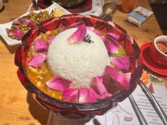 -月亮眼花园餐厅书吧酒吧