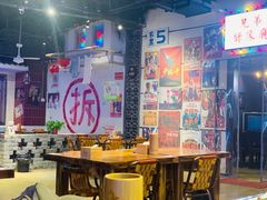 大堂-马路牙子地桌烤肉(工体店)