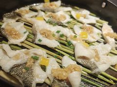 -海派悦庭·海胆烧麦·新融合菜(凯德广场店)