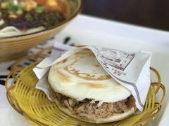 -陕西名小吃(T3航站楼一店)