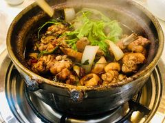 -渝君重庆火锅(嘉宾路店)