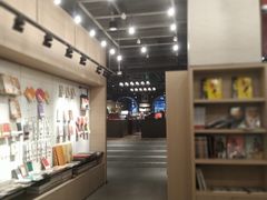 -光海书局(南京东路第一百货店)