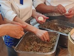 -李与白包子铺(桐梓林店)