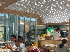 -老乡鸡(融科天地店)