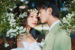 -索菲亚婚纱摄影