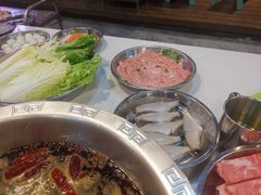 -憨铁匠老火锅(龙岗万科里店)