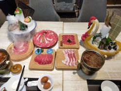 -悦鼎会海鲜姿造·宴会厅(东方明珠广场店)