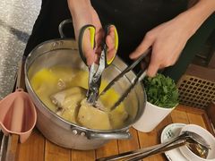 -禄婶鸡煲·打边炉