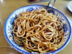 老北京炸酱面-东兴寒舍老北京炸酱面(三里河路店)