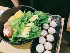 杂菜拼盘-顺德公广东猪肚鸡·煲仔饭(白石洲店)
