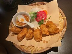 -大头虾越式风味餐厅(光明广场店)