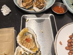 -蚝美人·生蚝海鲜烧烤(茶花园店)