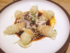 鸡丝凉面-嫩芽·重庆菜馆(十八梯露台观景店)