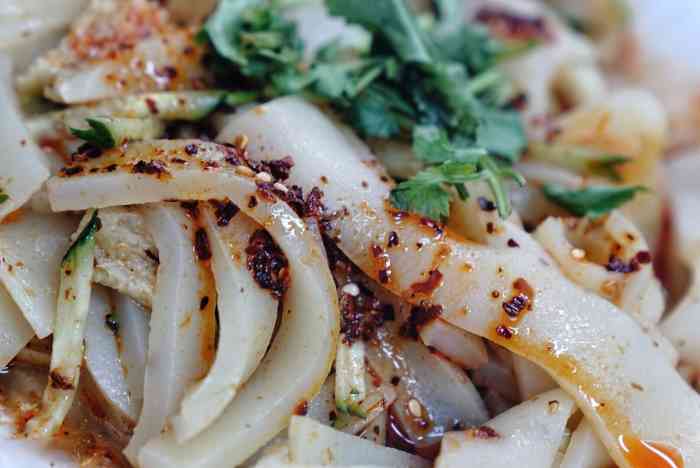 茶水房酿皮-"昨天看了香香美食发现每次回娘家必吃美食之.