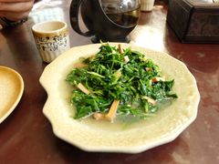 香干马兰头-75幢私房菜馆