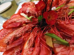 -三亚火车头万人海鲜广场