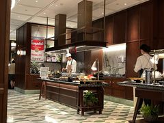 -上海虹桥祥源希尔顿酒店