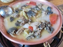 -阿婆情腊排骨火锅(忠义店)