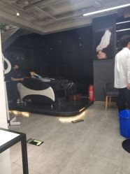 -Miracle集简美发沙龙