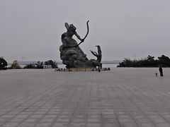 -巴陵广场