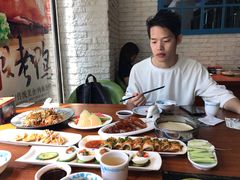 -龙聚德北京烤鸭(沙坪坝华宇A馆店)