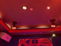 -UK派对KTV(日月广场店)