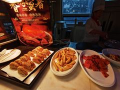 -裕龙汤泉