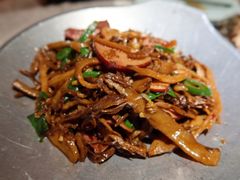 腊肉炒烟笋-乾园(天河城店)