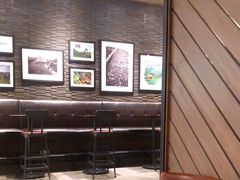 -星巴克臻选(南京金茂览秀城店)